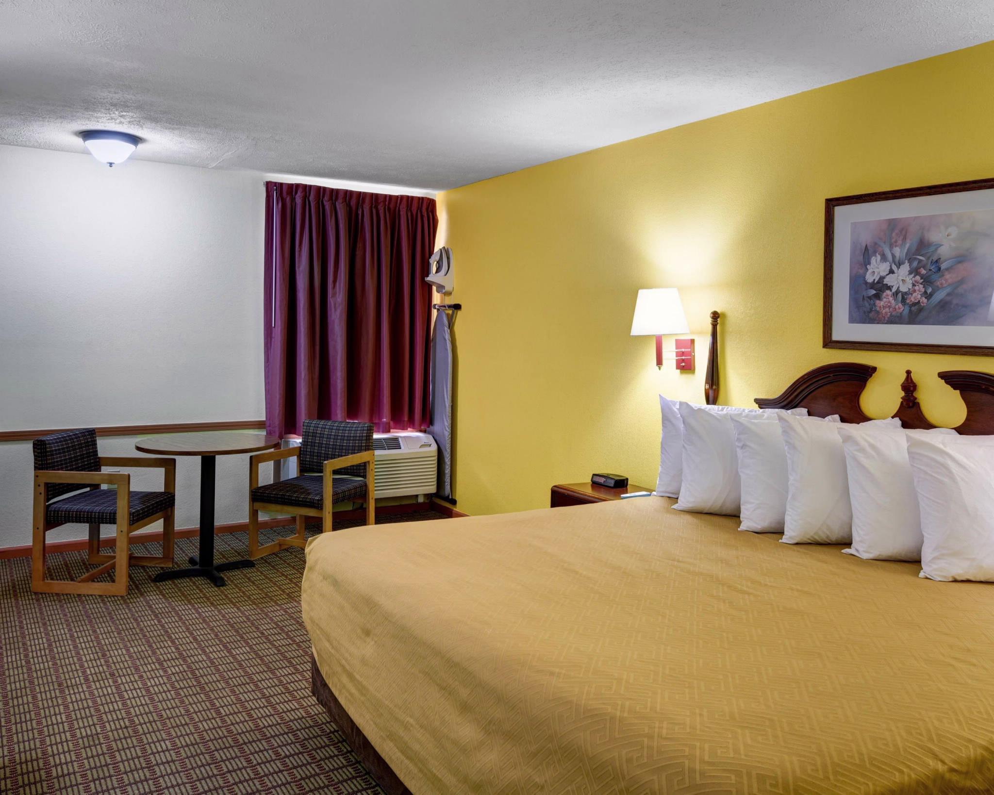 Econo Lodge Morgantown Dış mekan fotoğraf